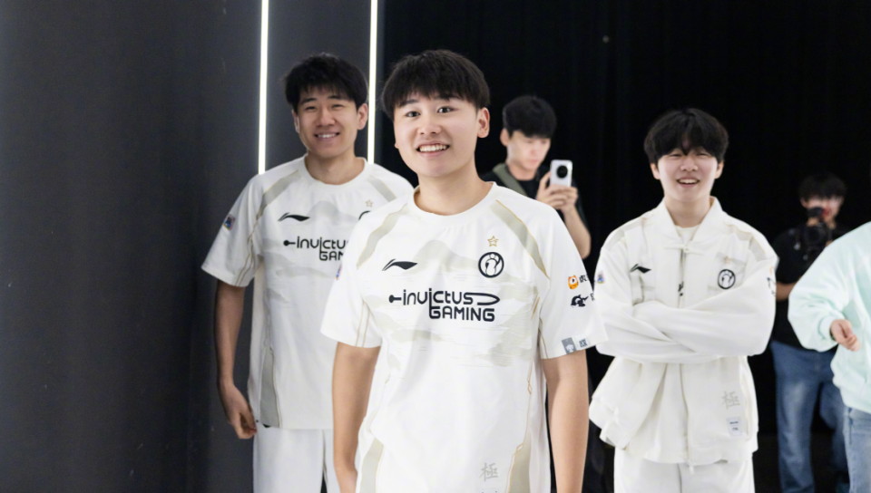 热火带队取胜！，Rookie重要时刻重返赛场气势如虹延续的简单介绍-爱游戏体育app下载